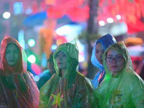 Diễn biến mưa dông ở miền Bắc, miền Trung