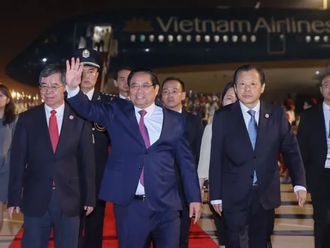 Thủ tướng Phạm Minh Chính bắt đầu chuyến công tác tại Trung Quốc