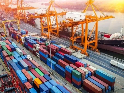 Xuất khẩu bứt phá mạnh, lộ diện 4 nhóm hàng trên 1 tỷ USD