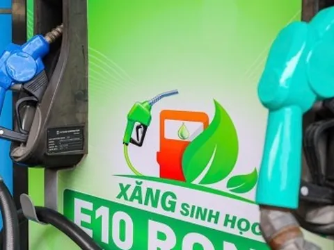 Sau 1 tháng mở bán, lượng xăng E10 tiêu thụ thế nào?
