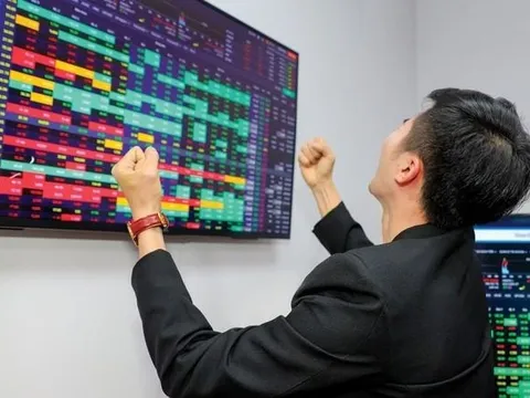 Thêm một tổ chức dự báo VN-Index cán mốc 1.800 điểm trong năm 2025