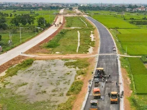 Ký hợp đồng BOT dự án đường cao tốc Vành đai 4 Hà Nội hơn 56.000 tỷ đồng