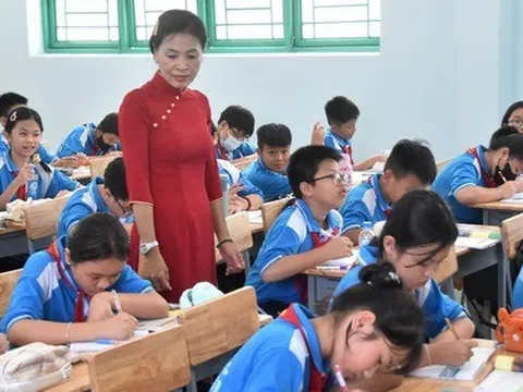 2 trường hợp giáo viên được đề xuất hưởng phụ cấp 150% lương ngay đầu năm sau