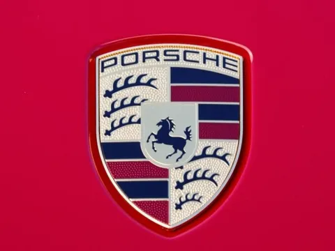 Porsche bị loại khỏi chỉ số blue-chip