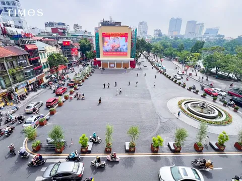 Quảng trường Đông Kinh Nghĩa Thục khoác lên mình diện mạo mới