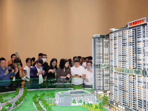 Loạt doanh nghiệp bất động sản phía Nam rầm rộ ra hàng