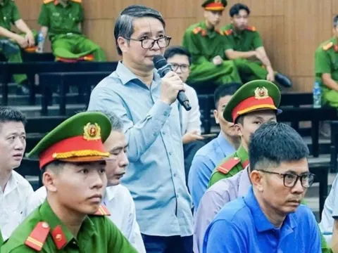 Luật sư của ông Phạm Thái Hà xem việc thân chủ nhận 750 triệu đồng 'là chuyện thân tình giữa hai gia đình'