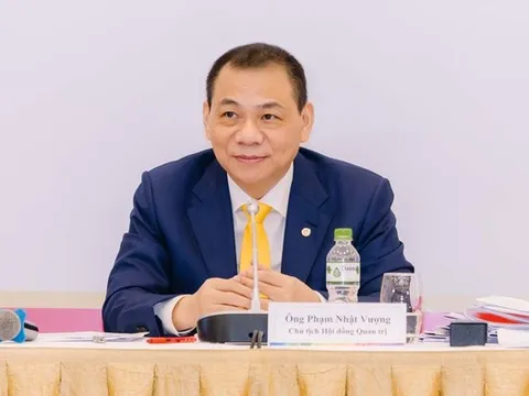 Cổ phiếu Vingroup lập đỉnh, tài sản của ông Phạm Nhật Vượng tăng mạnh