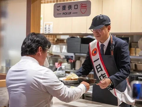 Đại sứ Việt Nam tại Nhật Bản bán cơm tấm tại chuỗi cơm bò lớn top 3 có hơn 1.000 cửa hàng