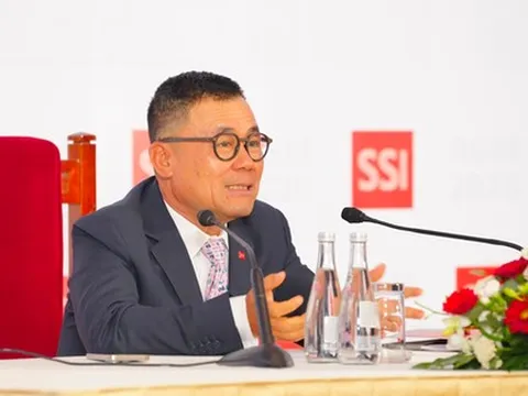 Chủ tịch Nguyễn Duy Hưng cùng công ty liên quan sắp nhận gần 200 tỷ đồng cổ tức từ SSI