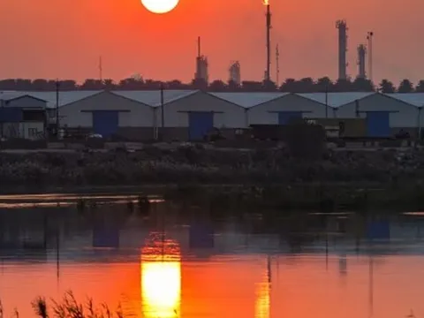 Một đối thủ của Nga bất ngờ tung ưu đãi dầu giá rẻ đến châu Á: Quyết giành lại thị phần dầu thô, là nhà xuất khẩu hàng đầu thế giới