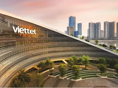 10 doanh nghiệp lãi nhất Việt Nam: Viettel soán ngôi PVN, ACB lần đầu lọt top, Hòa Phát tái xuất trong khi VIB và FPT 'biến mất'