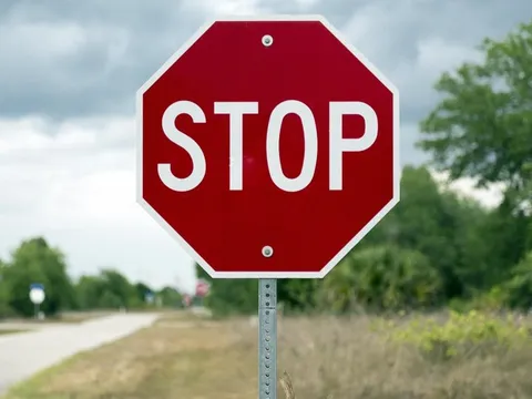 Nhiều ví Blockchain bất ngờ thông báo dừng cung cấp dịch vụ tại Việt Nam