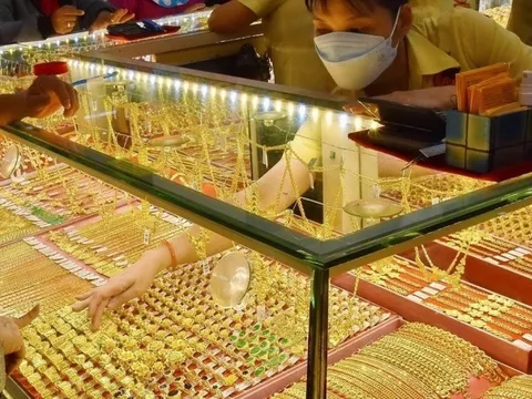 Hôn nay 14/9: Giá vàng nhẫn, vàng miếng tiếp đà giảm?