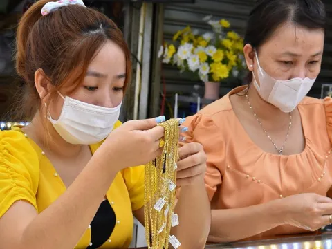 Giá vàng hôm nay 11-9: Tiếp tục đà giảm