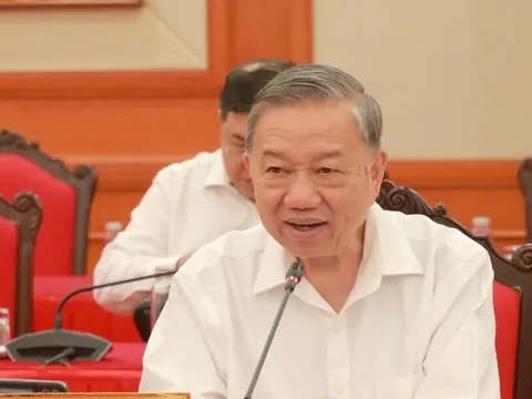 Tiếp tục sắp xếp, tinh gọn tổ chức bộ máy trong các cơ quan, đơn vị