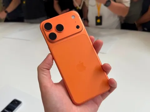 Chưa có năm nào "đau đầu" vì mua iPhone 17 như năm nay: Người Việt nên chọn mẫu nào là chuẩn bài nhất?