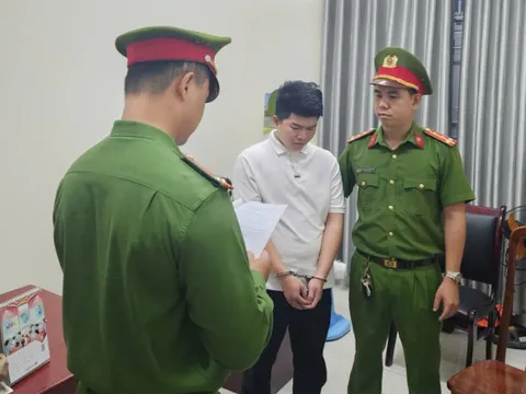 Tạm giữ hình sự Đặng Quang Hiền sinh năm 2002