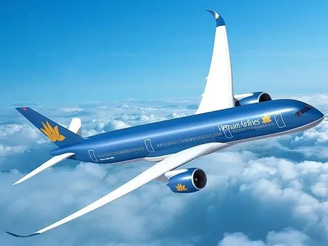 Cổ phiếu Vietnam Airlines tăng trần, vượt đỉnh lịch sử, trắng bên bán: Chuyện gì đang xảy ra?