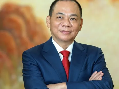 V-Green của tỷ phú Phạm Nhật Vượng hợp tác cùng Thế giới di động biến 2.000 cửa hàng thành trạm sạc và đổi pin xe điện