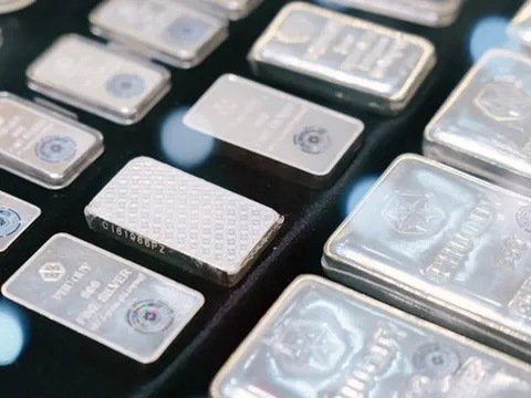 Giá bạc thỏi vượt mốc 45 triệu đồng/kg, tiếp tục lập đỉnh mới