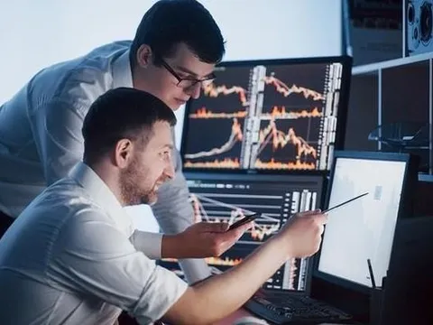 Phiên 16/9: Khối ngoại tiếp đà bán ròng, ngược dòng tung hơn 400 tỷ đồng gom một cổ phiếu chứng khoán