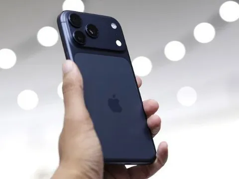Đây là phiên bản iPhone 17 Pro Max chưa cháy hàng tại Việt Nam