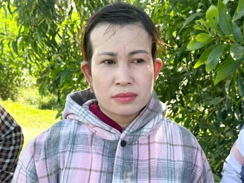 Bắt Nguyễn Thị Hồng Thắm sinh năm 1983