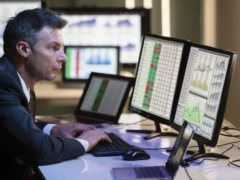 Phiên 17/9: Khối ngoại giảm đà bán ròng, ngược chiều tung hơn 200 tỷ gom một mã Bluechips