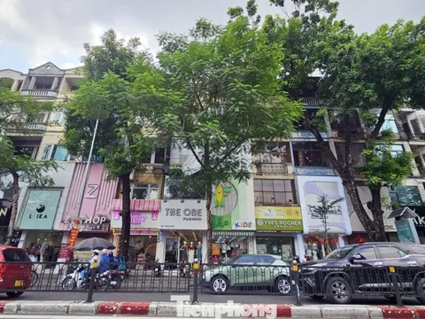 Không phải phố cổ, những tuyến đường ở Hà Nội có giá nhà phố rao bán vượt 1 tỷ đồng/m2