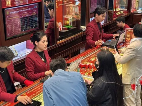 Nhà vàng lâu đời nhất Hà Nội cảnh báo KHẨN: Người dân chú ý về việc mua bán vàng miếng online