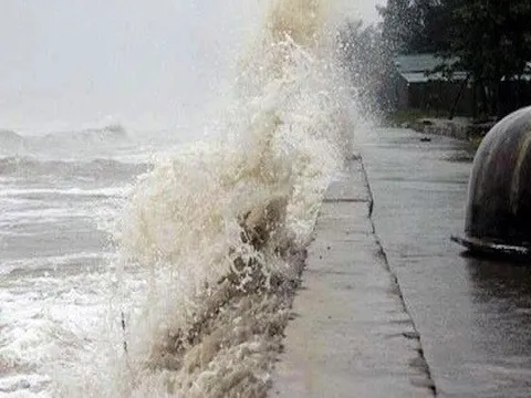 Bão chồng bão trên Biển Đông, dự báo 1 cơn bão rất mạnh có nguy cơ ảnh hưởng tới nước ta