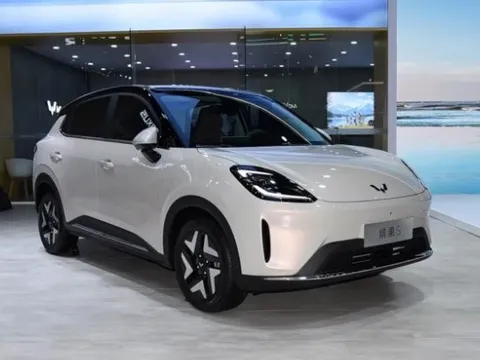 Wuling ‘nhá hàng’ mẫu xe điện cỡ nhỏ chỉ từ 250 triệu đồng: Một lần sạc đi 430 km, sẽ ra mắt vào cuối tháng 9