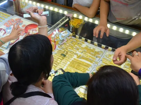 Giá vàng hôm nay, 20-9: Bất ngờ tăng trở lại