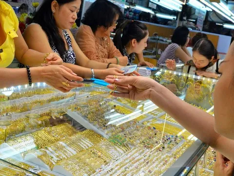 Sáng 19-9, giá vàng nhẫn trơn tiếp tục giảm