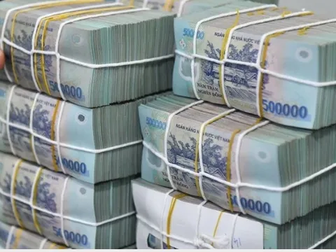 Từ 1-11, chuyển khoản trên 500 triệu đồng phải báo cáo Ngân hàng Nhà nước: Ai là người thực hiện?