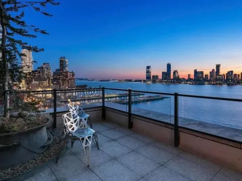 Giải mã “công thức vàng” an cư của giới tinh hoa