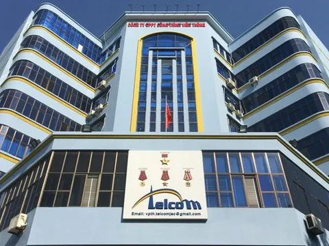 Doanh nghiệp chuẩn bị rời sàn, Chủ tịch Telcom bán sạch cổ phiếu