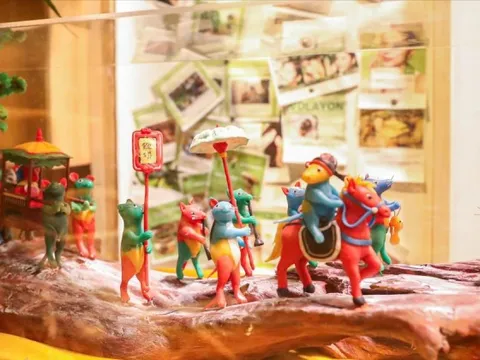 Đồ chơi trung thu truyền thống 'hồi sinh' giá tiền triệu