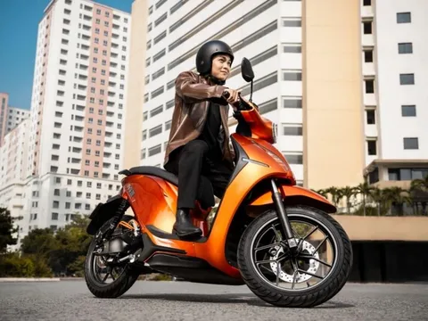 4 mẫu xe máy điện đi được xa nhất, sạc một lần chạy hơn 200km, bất ngờ với 2 cái tên Việt