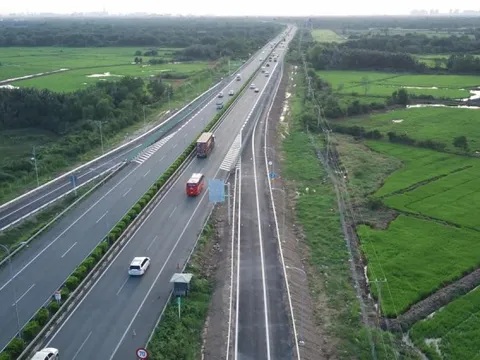 Tuyến đường kết nối sân bay Gia Bình với Hà Nội gần 33.000 tỷ đồng