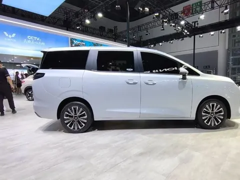Mẫu MPV siêu rẻ của Wuling nhận đặt cọc quê nhà: Giá khởi điểm chưa đến 400 triệu đồng, 1 lần sạc đi 500 km