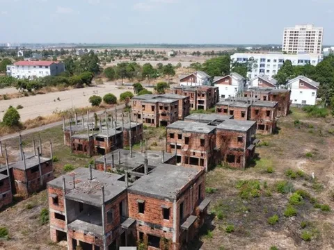 'Hoá giải' các khu đô thị ma