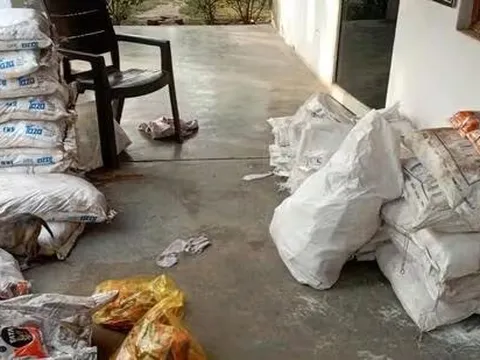 Đột kích một nhà máy, công an triệt phá đường dây sản xuất và tiêu thụ muối giả quy mô khủng, tịch thu hàng nghìn kg sản phẩm kém chất lượng