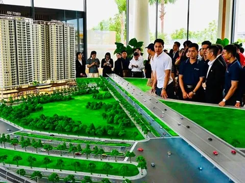 Sau sáp nhập vào TPHCM, chiến lược giãn dân ra "đô thị vệ tinh" khiến căn hộ Bình Dương (cũ) tăng nóng