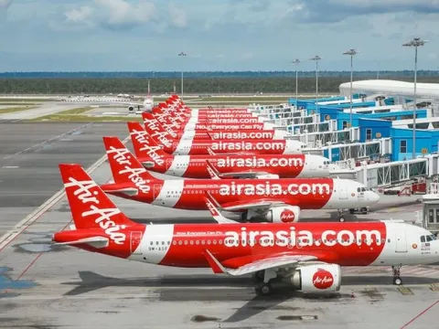 Ông chủ hãng hàng không giá rẻ AirAsia chưa từ bỏ giấc mơ hiện diện tại Việt Nam: Chúng tôi đang thảo luận với một đối tác Việt, lạc quan hơn bao giờ hết