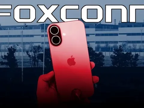 Bên trong ‘siêu nhà máy’ 200.000 công nhân sản xuất iPhone 17: Làm quá giờ, phân biệt đối xử, chậm lương?