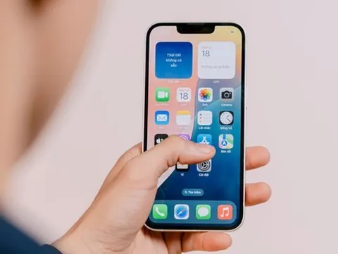 Bão giá iPhone cũ: iPhone 16 Pro Max, 15 Pro Max giảm kỷ lục, không mua bây giờ sẽ tiếc!