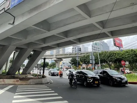 Vì sao TP HCM kiến nghị cho phép sử dụng không gian dưới dạ cầu phục vụ mục đích công cộng?