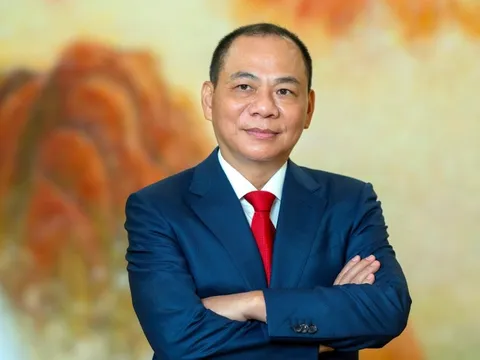 Công ty của tỷ phú Phạm Nhật Vượng đề xuất đặc biệt về giá bán lẻ điện cho sạc xe điện